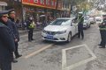 交警城管聯(lián)合執(zhí)法，嚴厲整治“違停”頑疾縮略圖